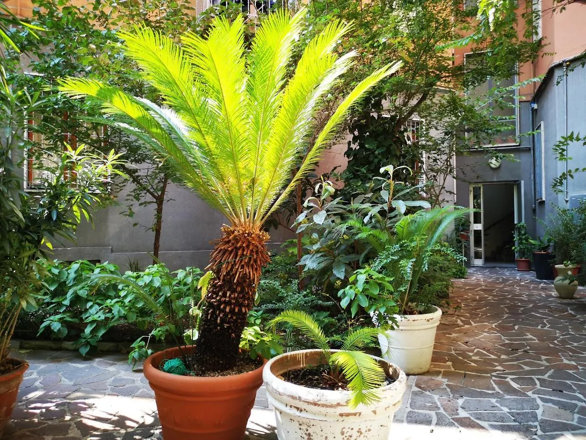 Spacious Apartment 50 Meters From The Metro Milano