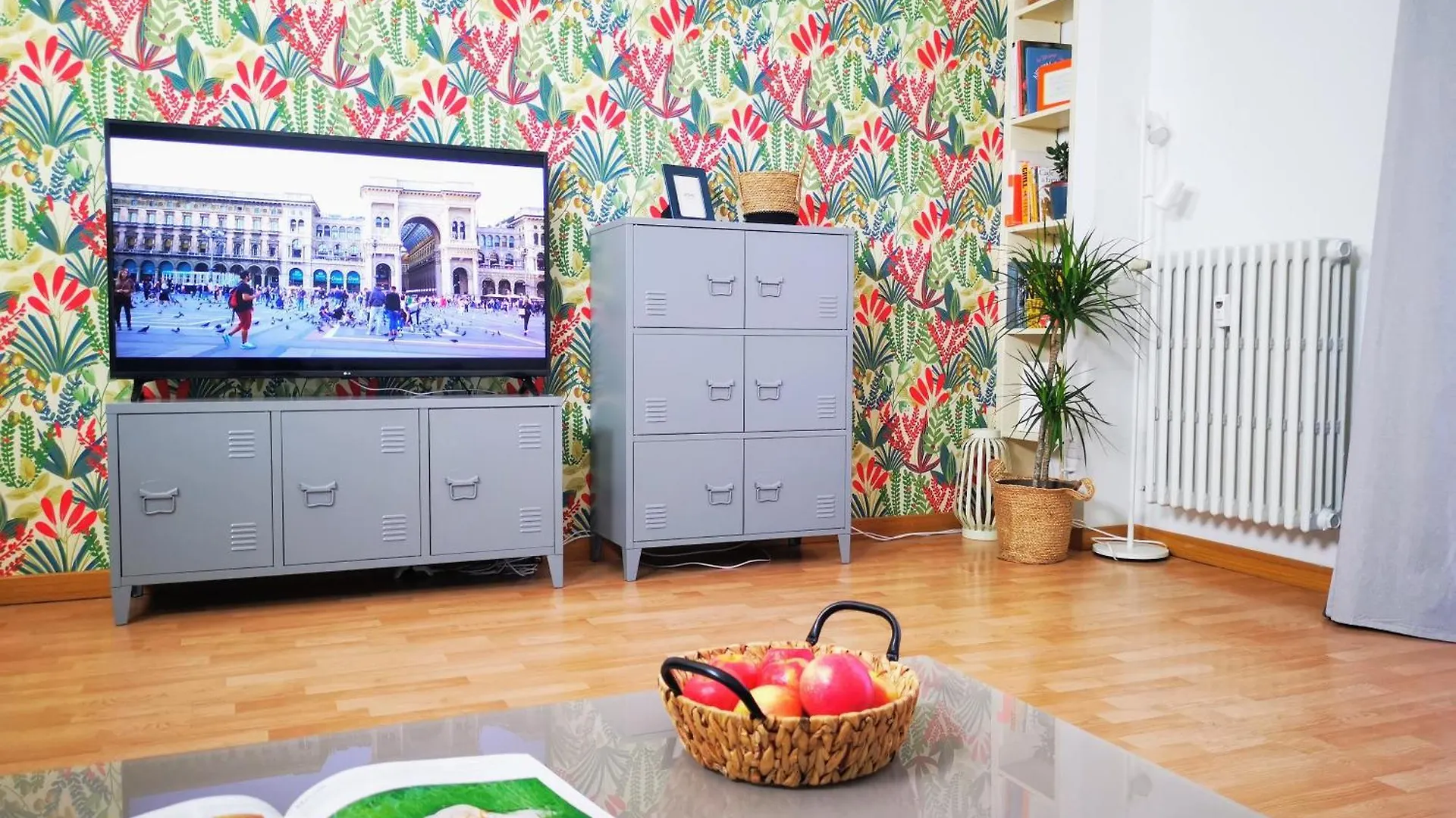 Spacious Apartment 50 Meters From The Metro Milano