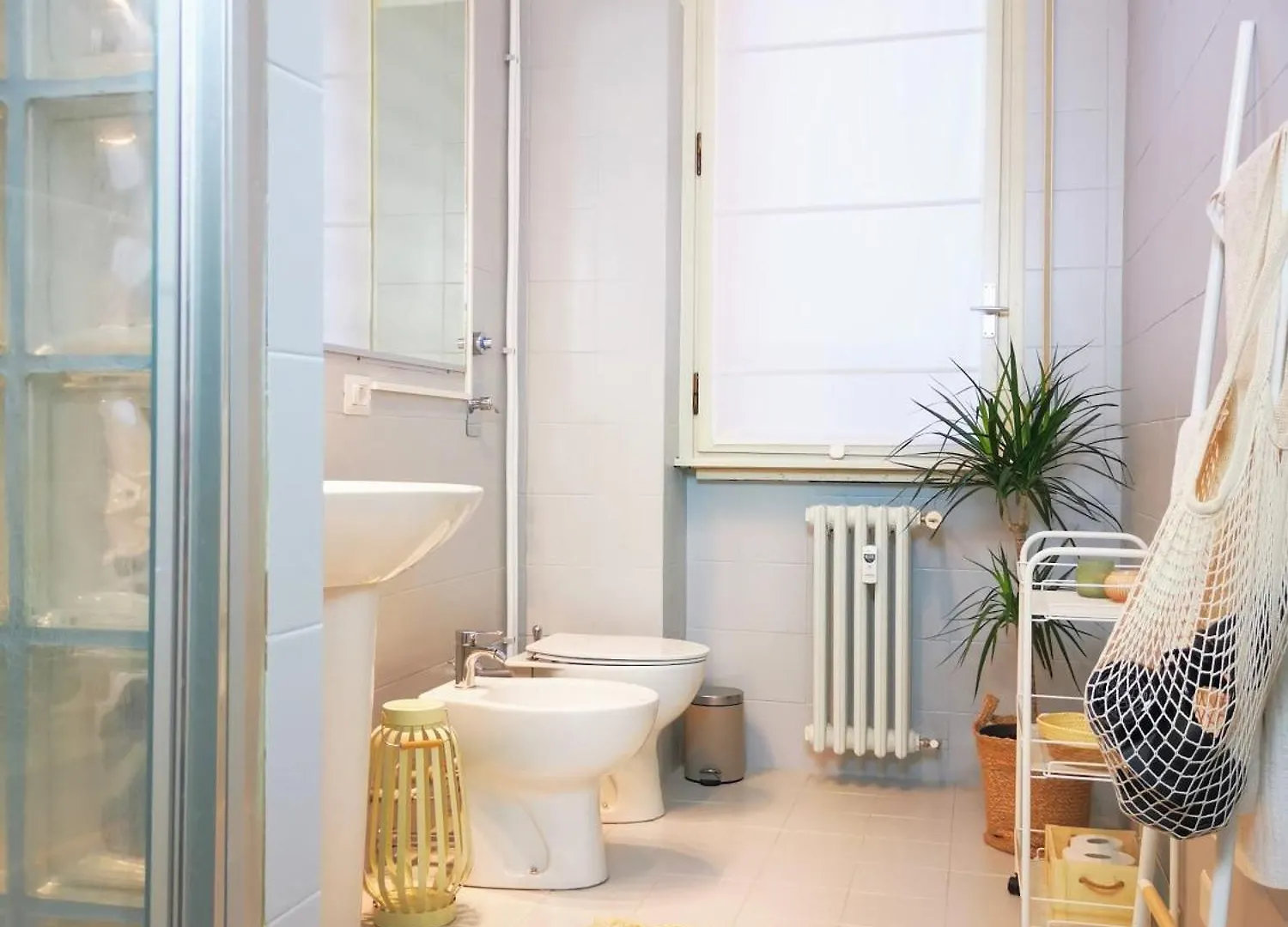 Spacious Apartment 50 Meters From The Metro Milano 0*,